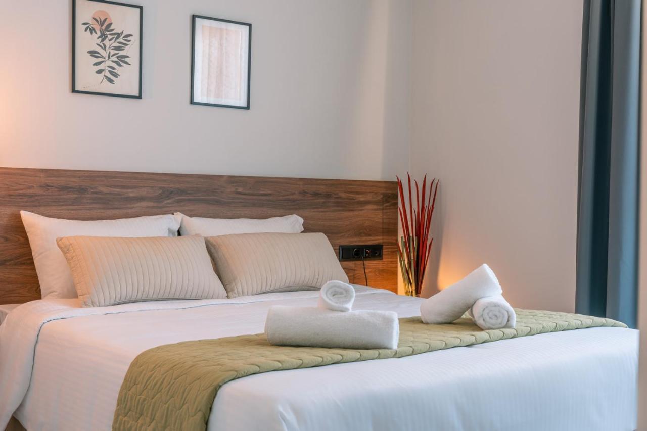 Brand New Suites In City Center Iraklio Eksteriør bilde